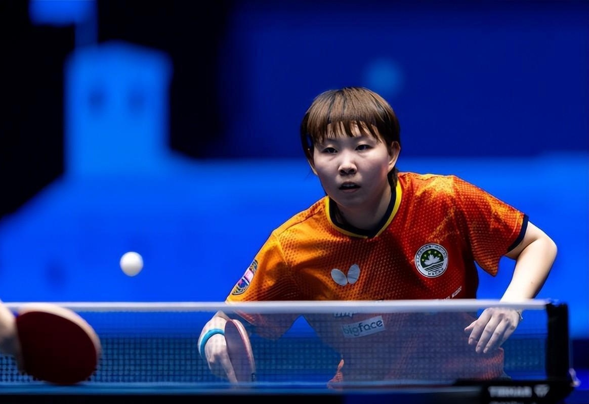 作为美国肯 作为美国肯