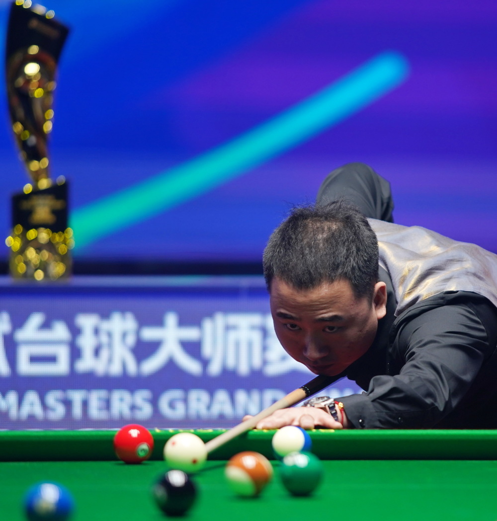 用于吸引更 用于吸引更